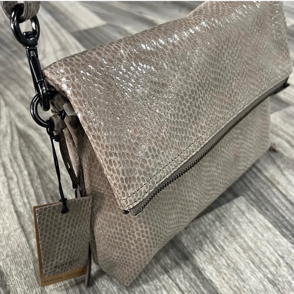MARGOT NEW YORK “Robbie” Genuine Leather Expandable Crossbody Purse
